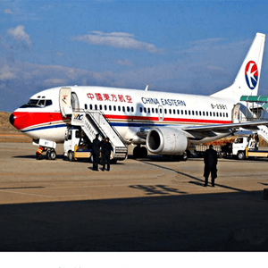 张孝航空运输航空快运业稳步发展的原因是什么？